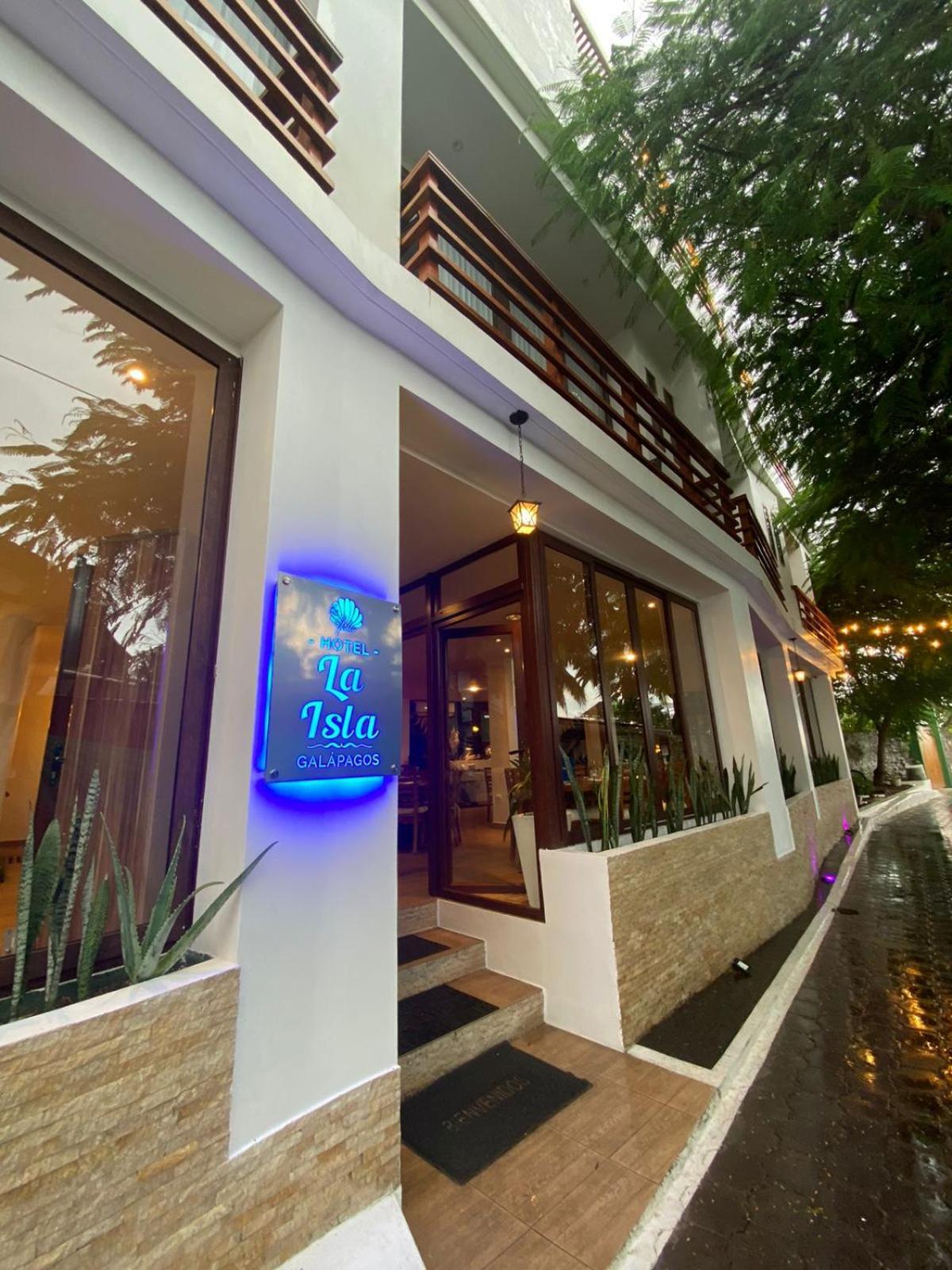 Hotel La Isla Puerto Ayora  Exterior foto